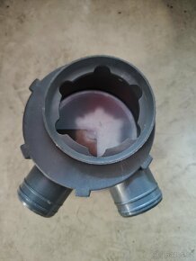 LPG Multiventilové pouzdro na válec Lovato - 2