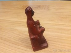 Sádrová soška černá Madona - 2