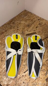 Chrániče na holeně bauer - 2