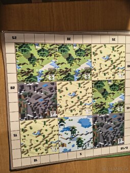 MINECRAFT Desková hra Builders & Biomes - 2