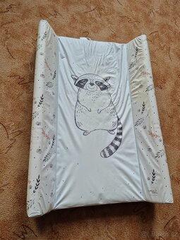 Přebalovací pult - 2