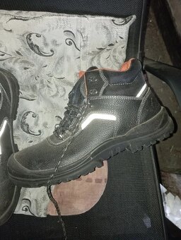 Pracovní boty - 2