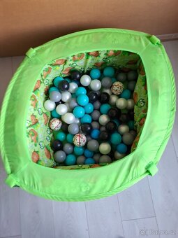 Dětský suchý bazének s míčky - 2