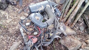 Motor Peugeot 309 - 2