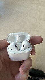 Sluchátka airpods - 2