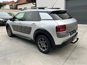 Citroën C4 Cactus 1.2i 30 000KM AUTOMAT TAŽNÉ VYHŘÍVANÁ.SED. - 2