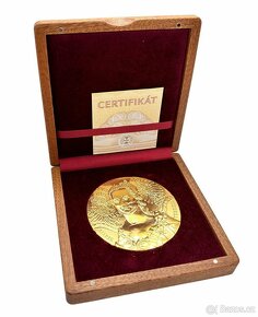 zlatá medaile 291 gr., ražba pouze 5ks, autor Karel Zeman - 2