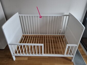 Dětská postýlka 2v1 bílá 140 x 70 + výbava - 2