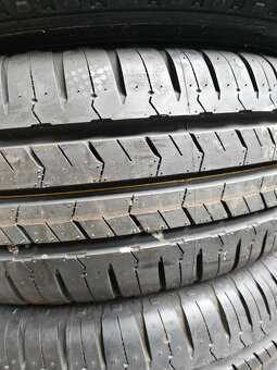 215/70R15C 109/107S Roadian CT8 NEXEN - 2