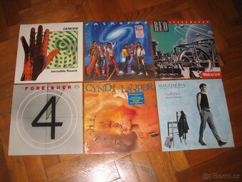 LP vinyly = Elvis Presley, The Beatles, Genesis a další. - 2