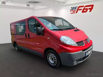 Renault Trafic 6.místný, AC, benzín (2010) - 2