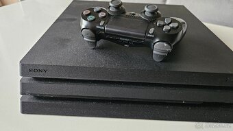 Playstation Sony PS4 Pro - 2