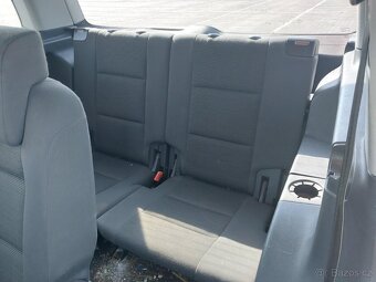 Volkswagem Touran II 1.6 Mpi 75 KW 7-MÍST 3/2007 BEZ KOROZE - 2