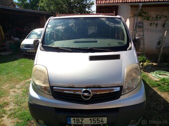 Opel Vivaro - 2