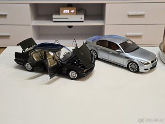 1:18 BMW E34 Minichamps - zelená (1. vydání) - 2