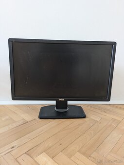 LCD dell 24” 61cm - 2
