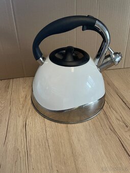 Kela Konvice pískací VARUS 3l bílá KL-11657 - 2