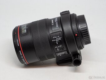CANON 100/2,8 IS L USM MACRO- TOP stav + stativová patka - 2