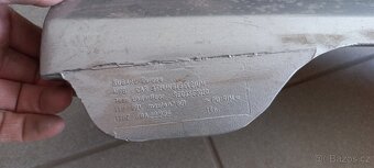 Subaru Impreza 03-07 spoiler zad. nárazníku - 2
