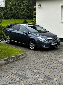 Toyota Avensis kombi 2.2 D-CAT 03/2009 automat - 2
