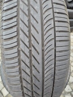 235/65/17 letni pneu GOODYEAR 235/65 R17 - 2