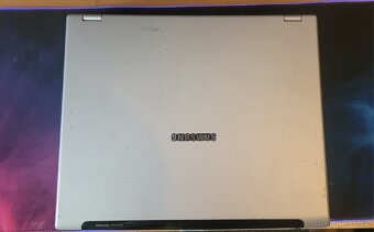 2X NOTEBOOK + PŘÍSLUŠENSTVÍ - 2