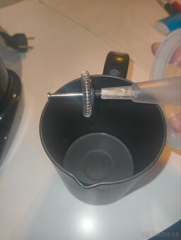 Automatický pěnič mléka Lauben Milk Frother 550BC - 2