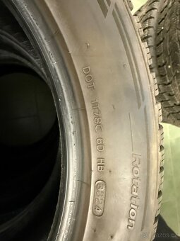 Zimní pneu Hankook i-cept evo 3 - R 20 Winter - 2