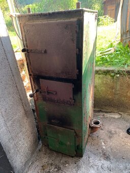 Starý kotel na tuhá paliva - 2
