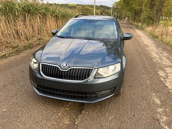 Octavia 2.0TDi canton DSG nez. topení TZ pano FULL HISTORIE - 2