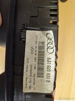 Audi TT přístrojový štít - budíky 8J0920930E - 2