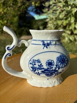 Porcelánový džbáneček Thun cibulák - 2