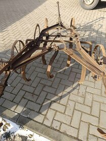 Koňské pluhy + plečka - 2