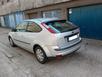 Ford Focus II 1.6 TDCi, 80 kW, hatchback, třídveřový - 2