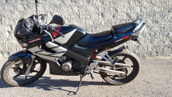 Honda cbr 125r 2006 - 2