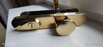 Bezpečnostní kování R1 - 2