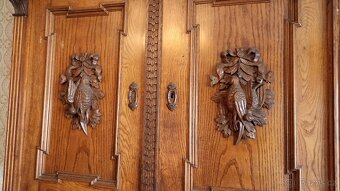 Starožitný nábytek - 2