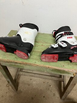 Prodám lyžařské boty lyžáky Tecnopro vel 33 - 2