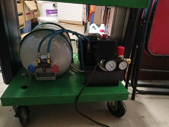 Prodám kompresor - 2