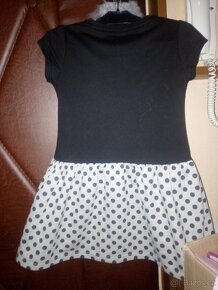 Prodam saty s Minnii vel.8A ale jsou mensi,nove a moc pekne, - 2