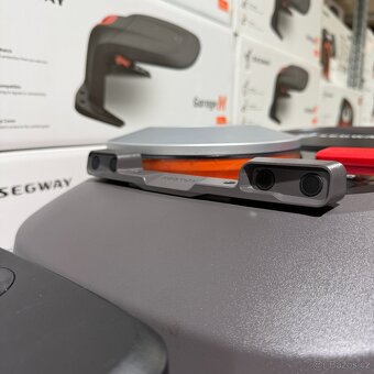 Robotická sekačka SegwayNavimow H3000E Ultrasonic,PŘEDVÁDĚCÍ - 2