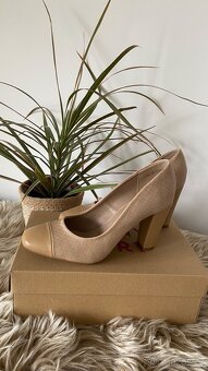 Nové dámské hnědé lodičky vel.40 - 2