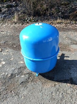 Reflex expanzní nádoba N 100 - 100l, 6 bar - 2