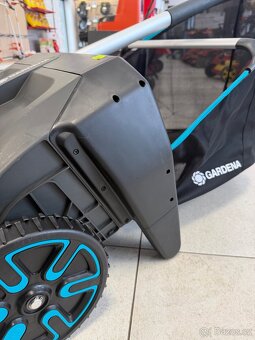 Sběrač trávy a listí Gardena - 2