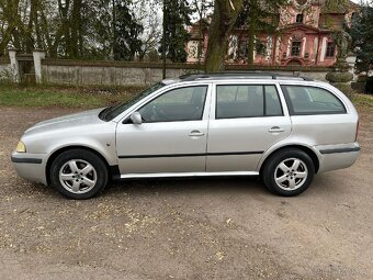 Škoda Octavia Combi - 2