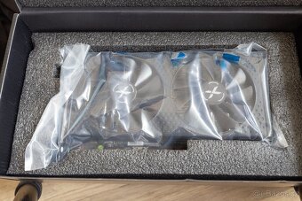 Radeon RX 6600 - XFX Swift 210 - 2
