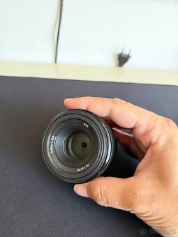 Sony 50mm f/1.8 - 2