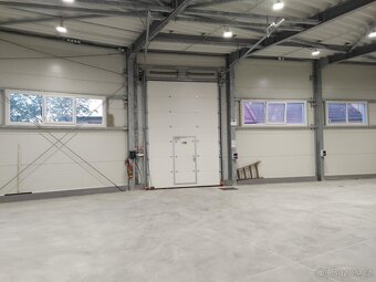 SKLADOVACÍ PROSTORY HALA 320m2 - 2