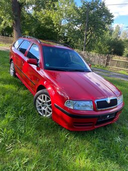 Škoda Octavia combi 1,6 75kw Gt model - 2