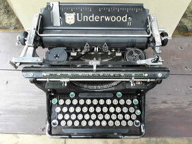 Psací stroj Underwood - 2